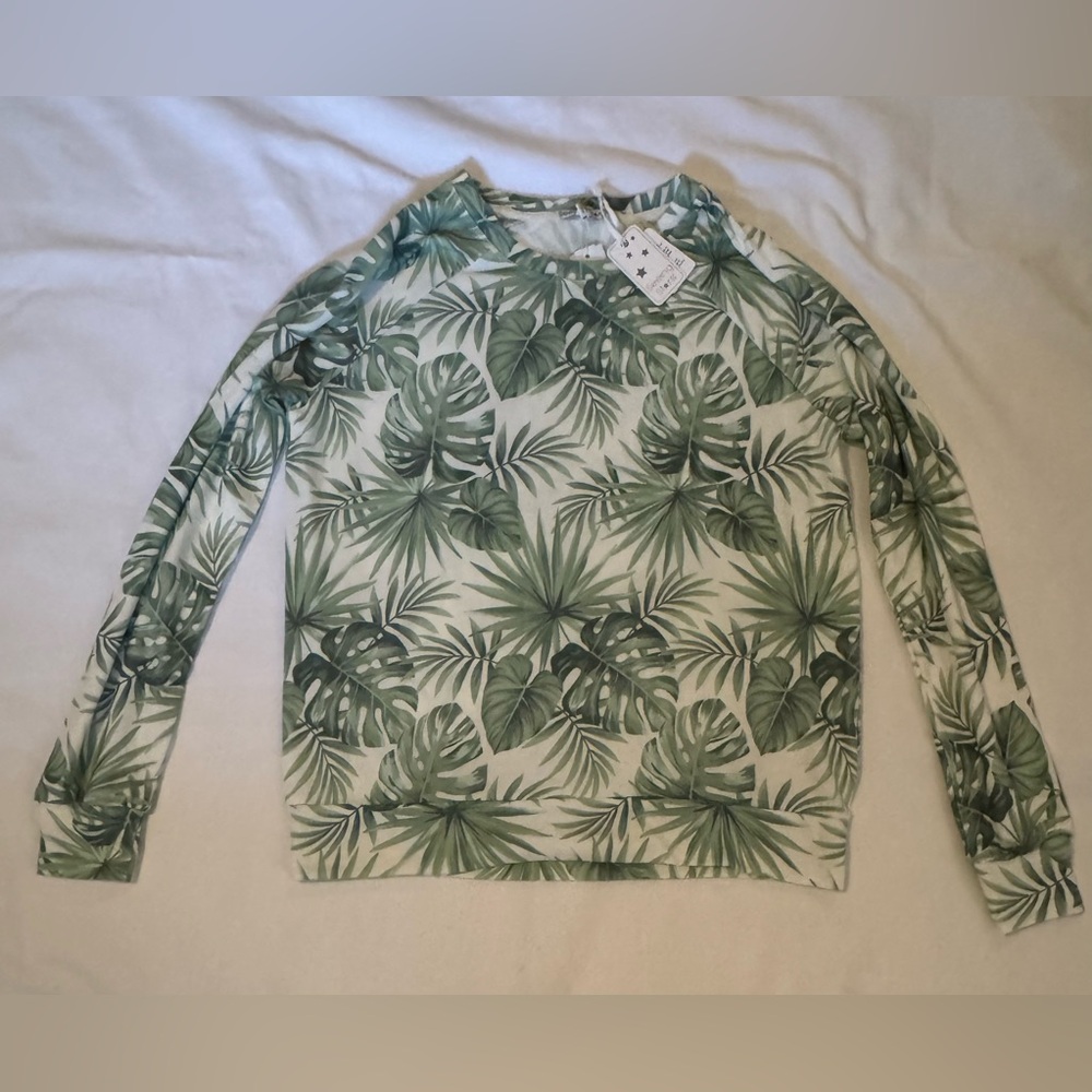 NWT Pajama Top Tropical Print Very soft